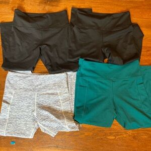 Zyia Active Capris Leggings Lot Size 4 Small Black Striped Patterned Green XS